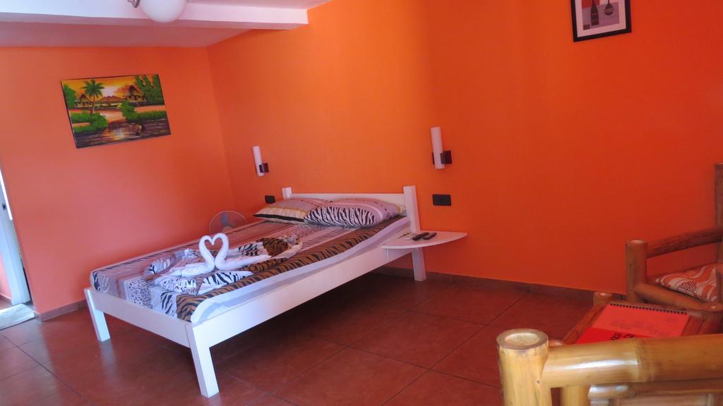 Binucot Beach Resort Ferrol Стая снимка